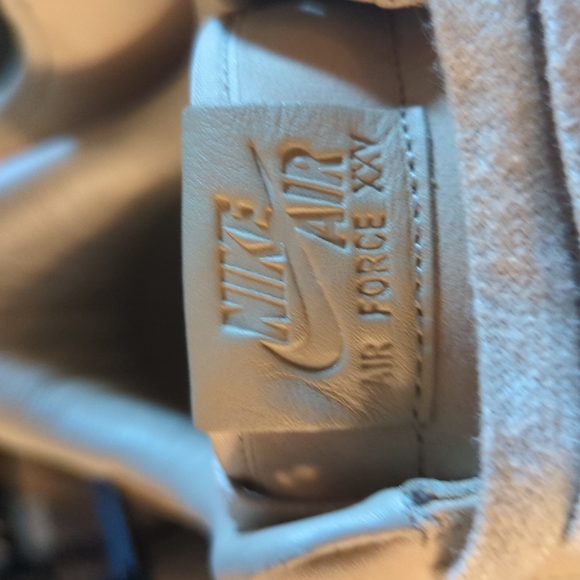 KOBE AF1 Supreme '07 - Picture 3 of 4